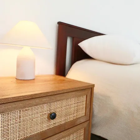 Hundred Noons * Chandrinos